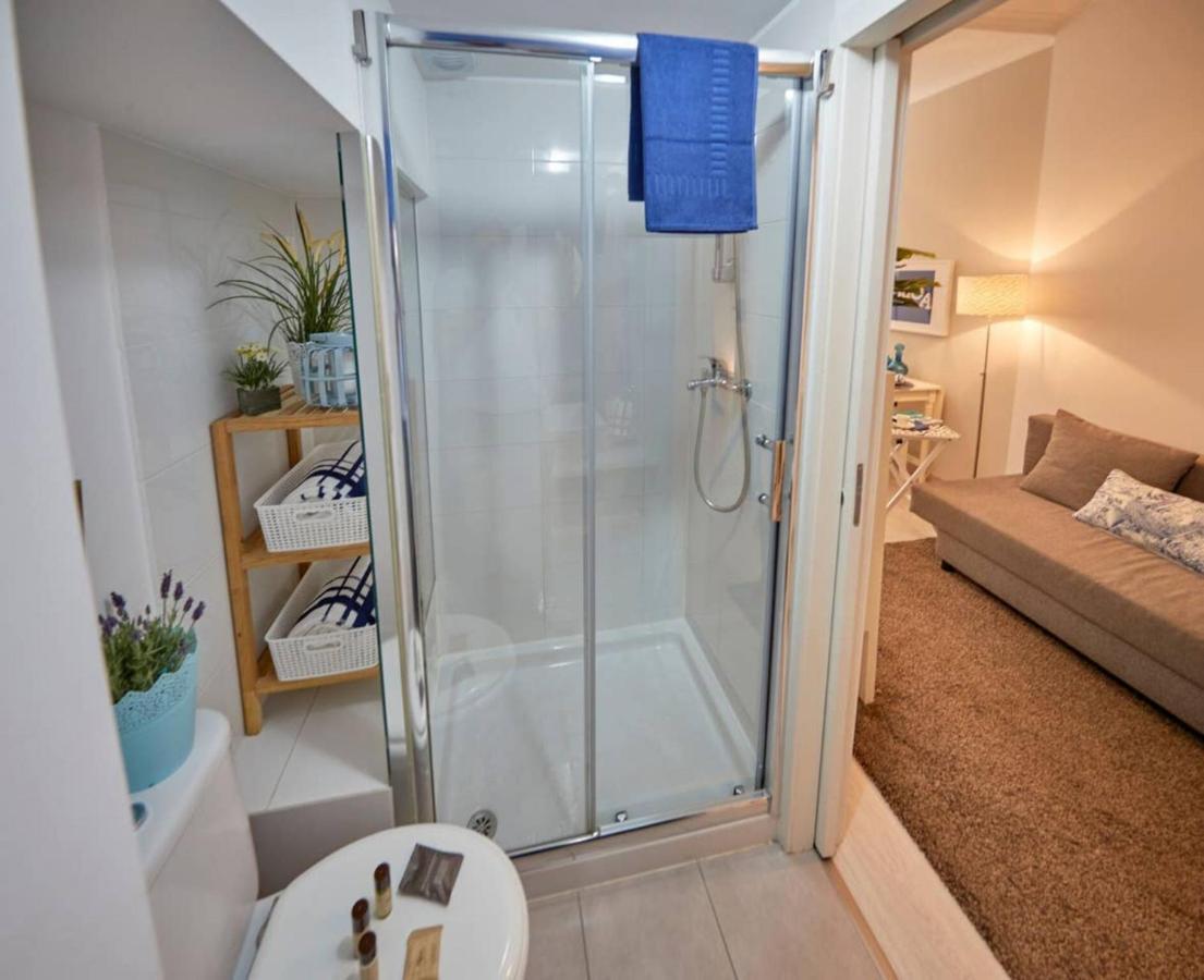 Charming Studio In Adamastor Lisbon! Perfect Location - Super Central But Calm! Екстер'єр фото